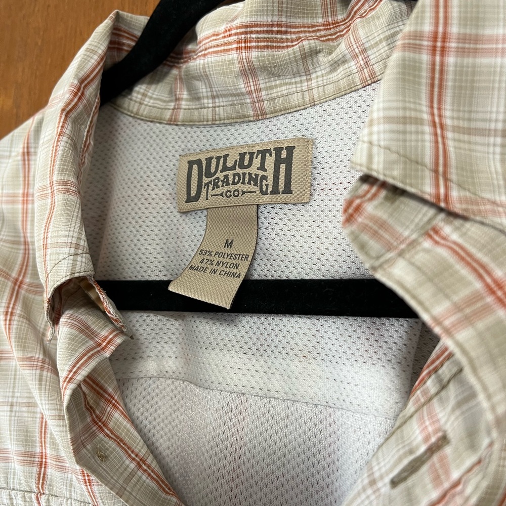 Duluth Trading Co Moisture Wicking Button Up